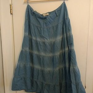 Tiered denim maxi skirt